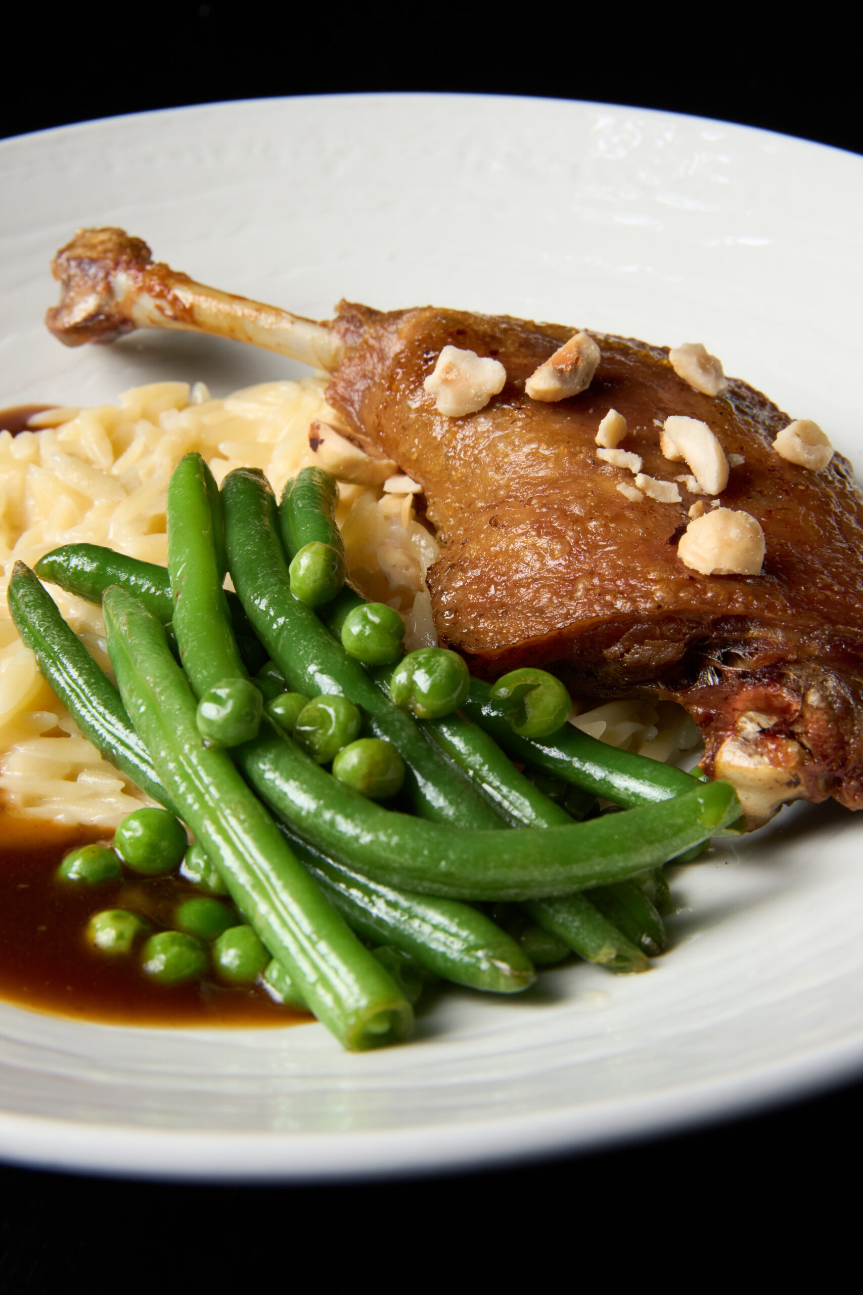 Качина ніжка з орзо пак чой